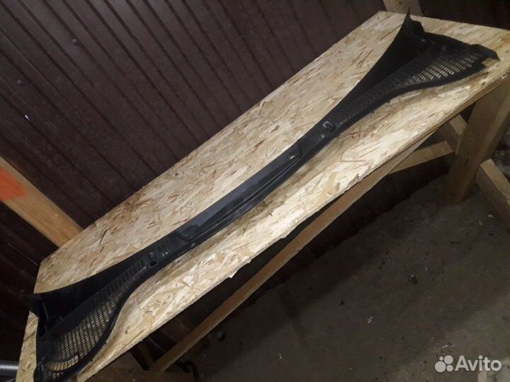 Жабо Skoda Octavia A5 BUD 2011