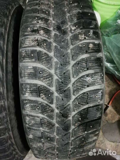 Bridgestone Ice Cruiser 5000 265/65 R17 110V