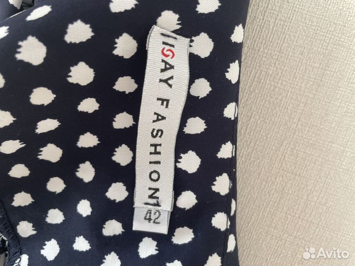 Платье 42