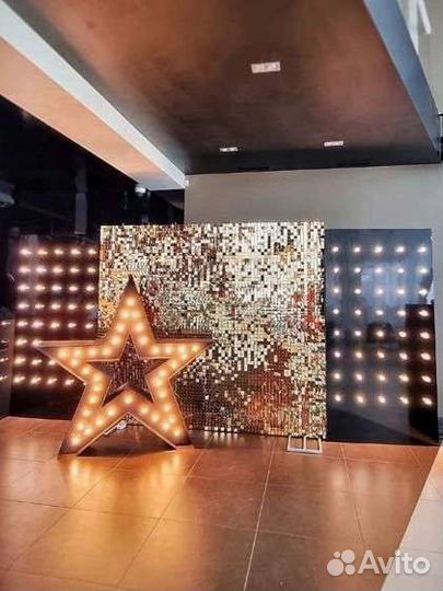 Фотозона Black Star хит выпускной день рождение