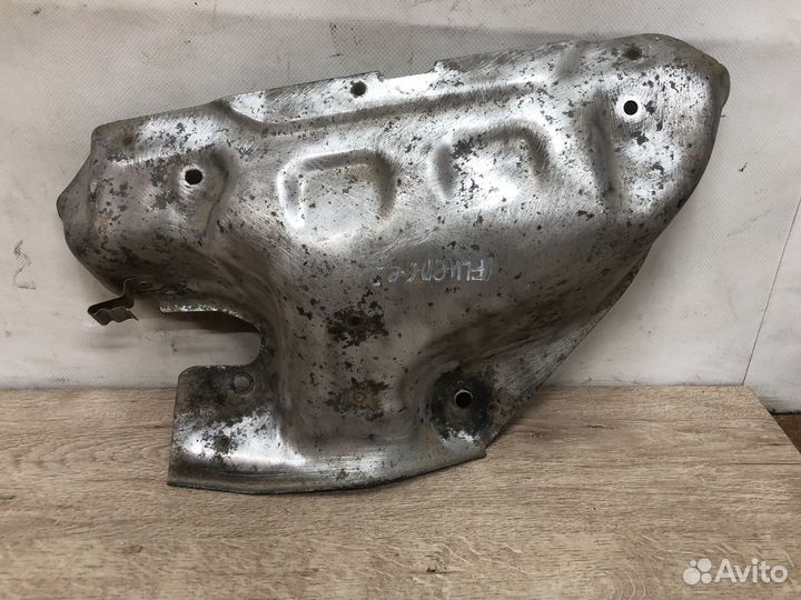 Кожух коллектора Renault Fluence 2.0