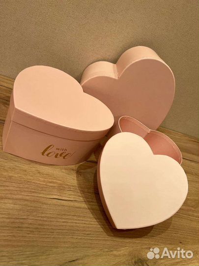 Подарочные коробки