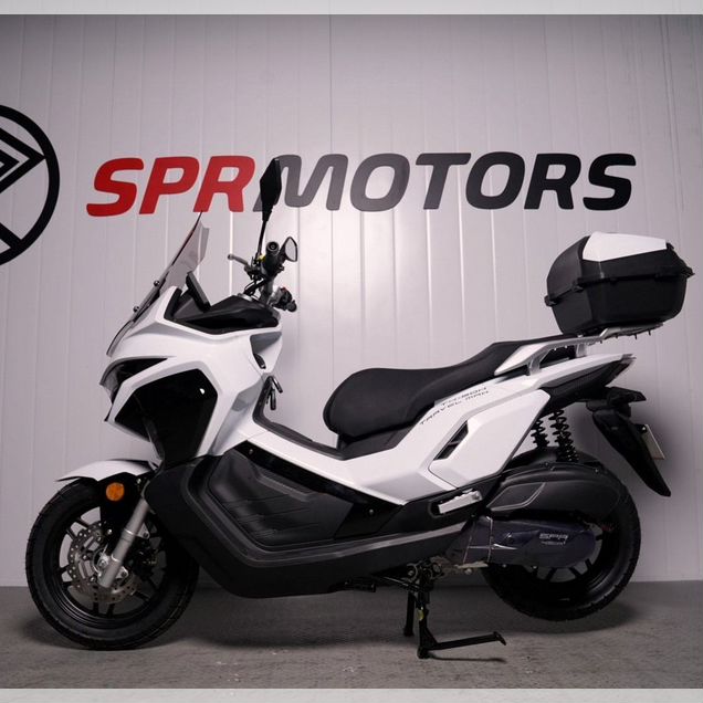 SPRMOTORS TRAVEL MAX T4-50H EFI, 2026