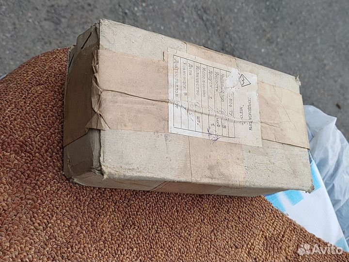 Мбго-2 30-мкф 160-В Новые (цена за 1 упаковку)