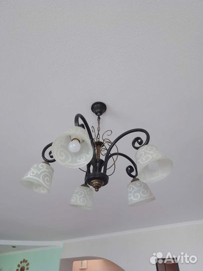 Люстра потолочная