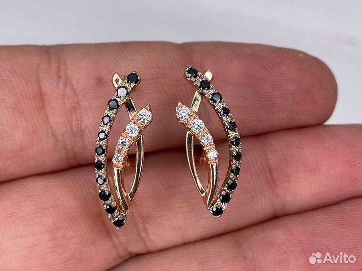 Золотые серьги 4.41 гр