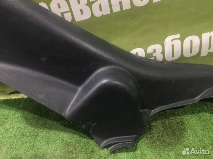 Накладка в салоне задняя левая Mazda Mazda3 BK