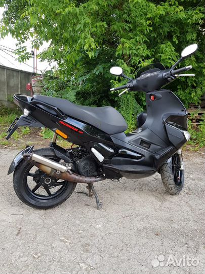 Скутер Gilera runner 50