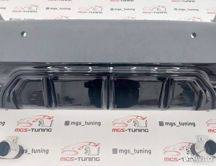 Задний бампер в стиле М5 F90 на 5 Series F10