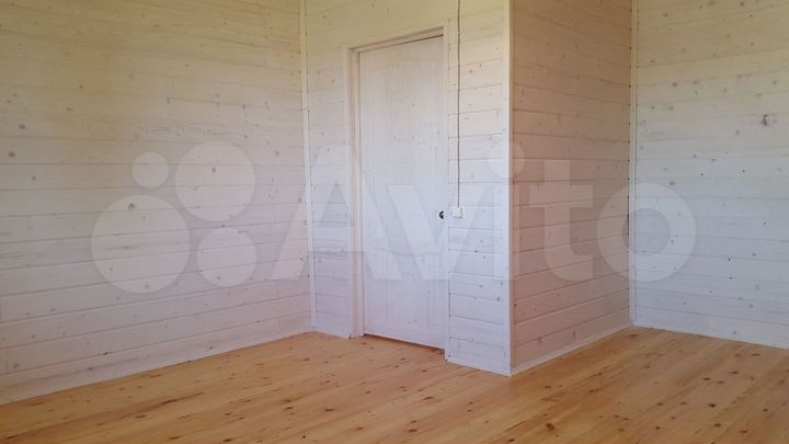 Дом 145 м² на участке 5,6 сот.