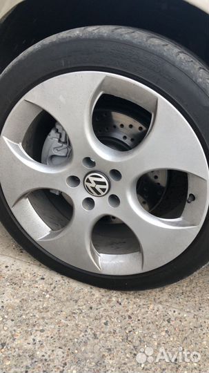 Sebring Ultra High Performance 225/45 R18