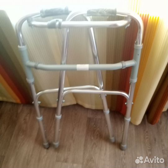 Продам ходунки медицинские