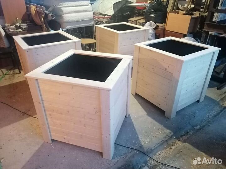 Кашпо напольное