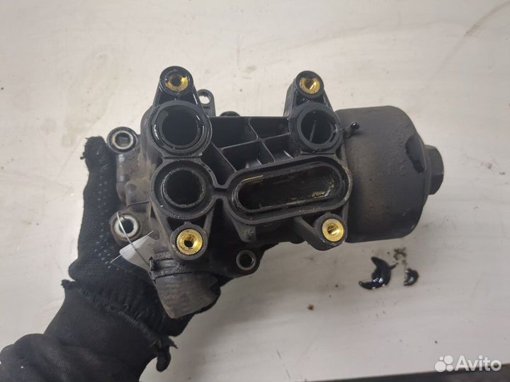 Корпус масляного фильтра Seat Altea, 2011