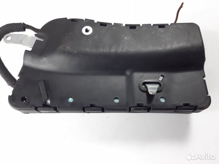 Подушка безопасности в сиденье левая Volkswagen