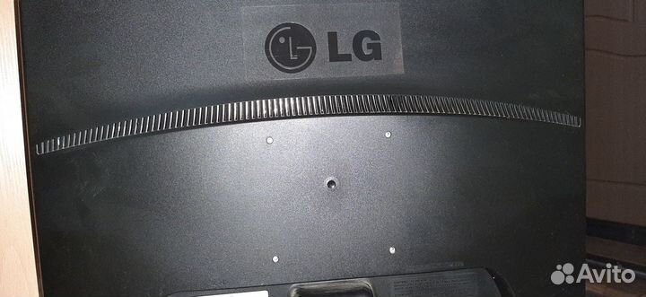 Монитор для компьютера 22 дюйма