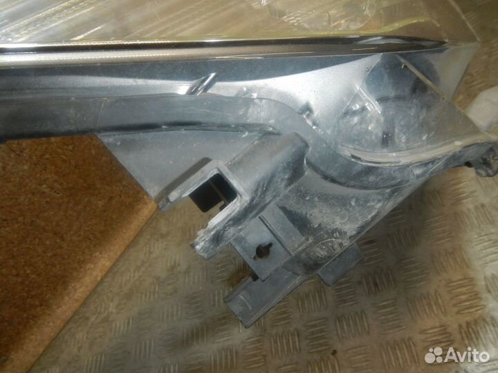 Б/У Б/У Фара правая, Toyota (Тойота) -camry 50