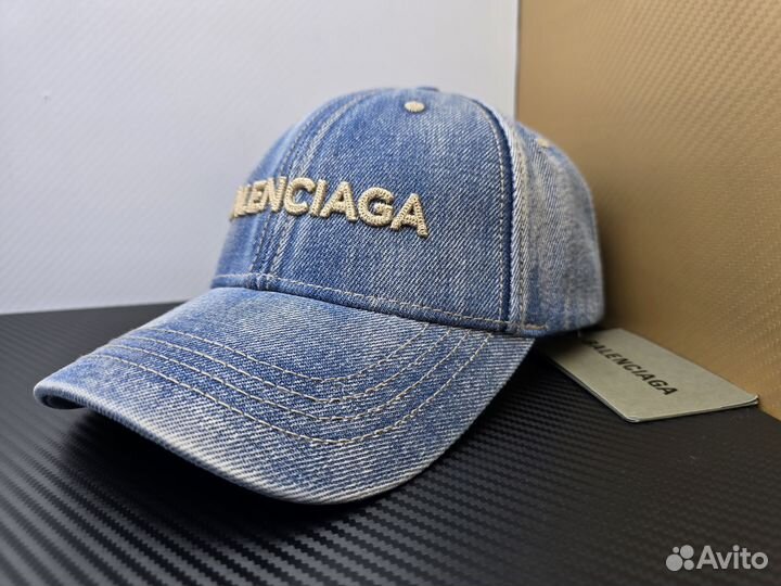 Бейсболка Balenciaga голубая джинсовая