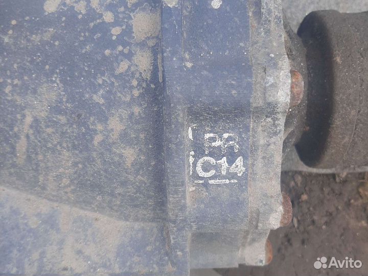 Редуктор на ауди а6 с5