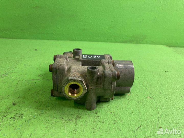 Магнитн клапан ABS байонетDIN volvo FH12