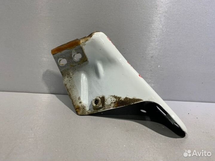 Крепление крыла Skoda Rapid CWV 2018