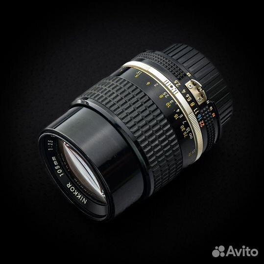 Объектив Nikkor 105мм