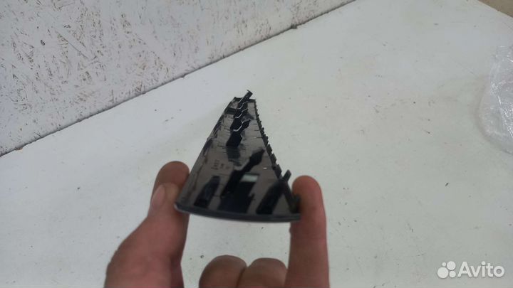 Накладка торпеды правая Volkswagen Passat CC