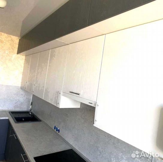 Кухня готовая новая