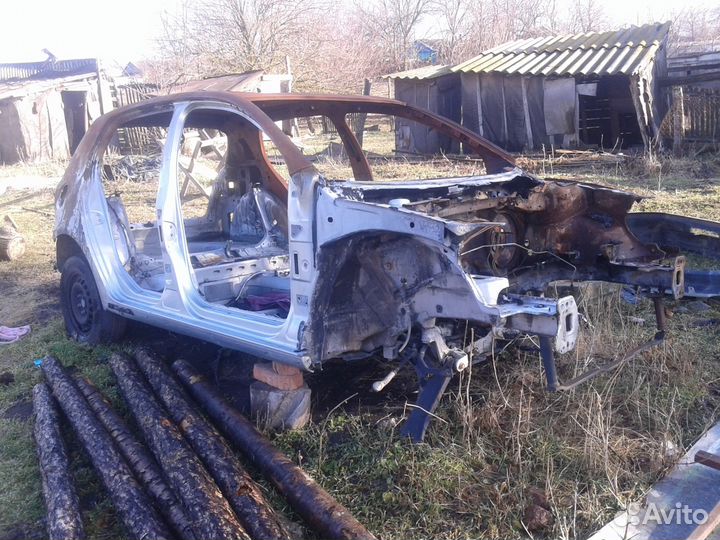 Кузов Vw golf 5 2008год