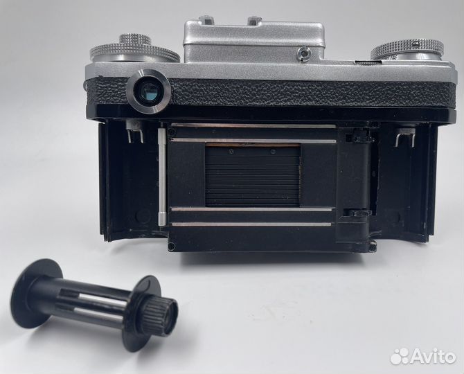 Пленочный фотоаппарат Киев объектив Юпитер 8м
