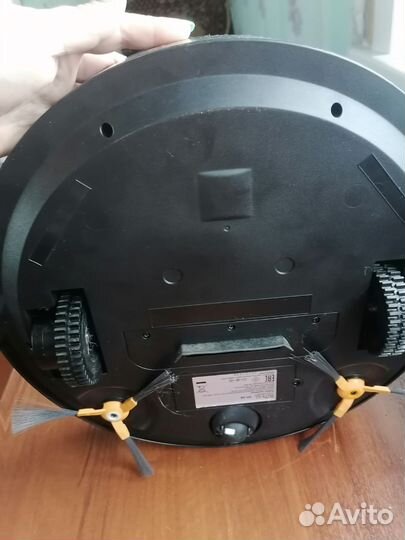 Робот пылесос