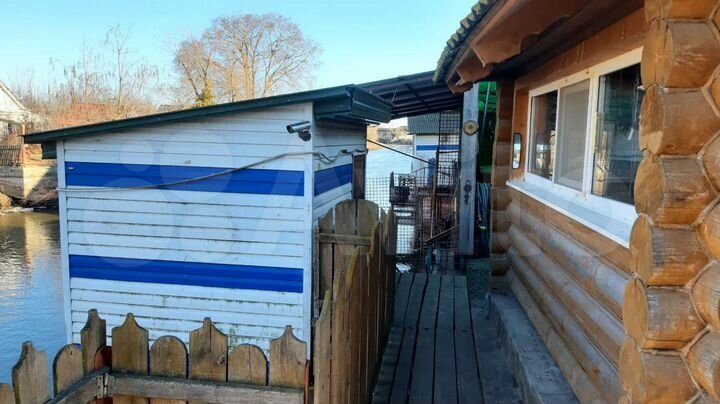 Дом 100 м² на участке 7 сот.