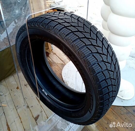 Michelin X-Ice Snow 235/45 R18