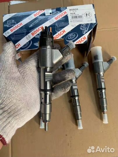 Форсунка Камминз 3.8 Валдай 0445120134