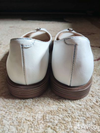 Балетки (босоножки) кожаные