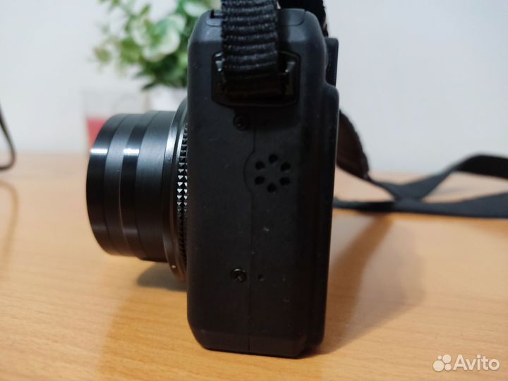 Фотоаппарат Canon PowerShot G15