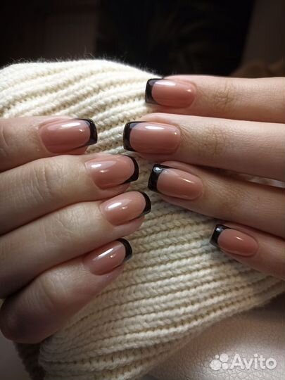 Маникюр, педикюр