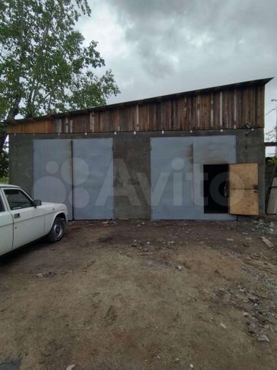 Гараж, > 30 м²