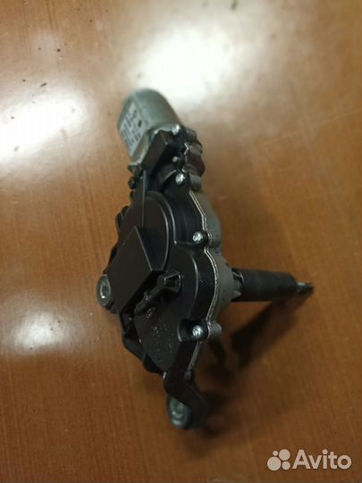 Мотор заднего дворника Skoda Fabia 2 хэтчбек