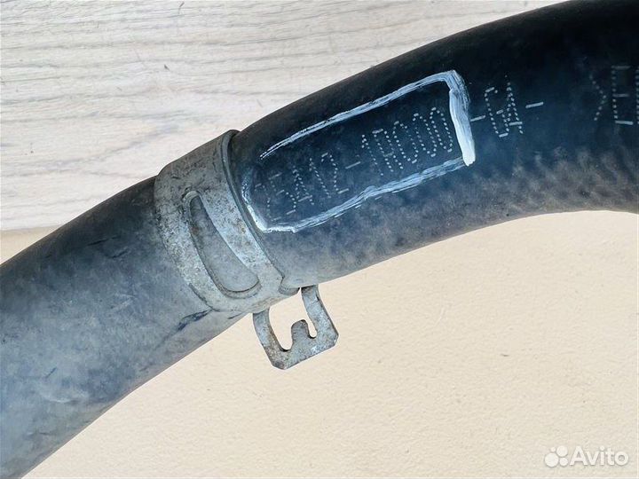 Патрубок радиатора нижний Hyundai Solaris 1