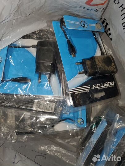 Robiton TinyCharger/microusb