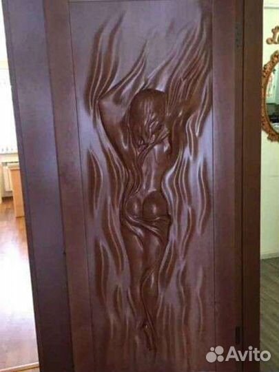 Двери из массива лиственных пород дерева