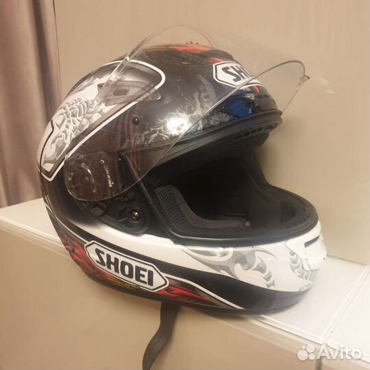 Продам шлем shoei x-spirit II