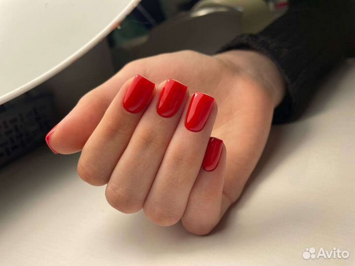 Маникюр на дому