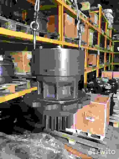 Редуктор поворота LuGong LG925