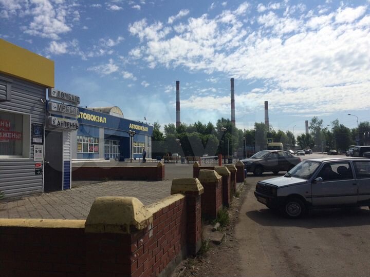 Торговая площадь, 1000 м²