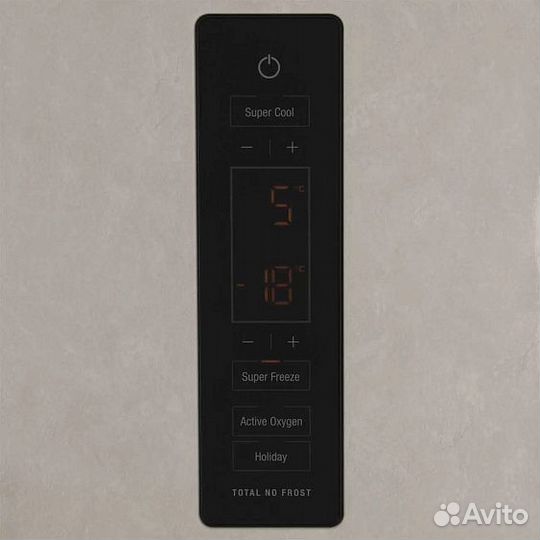 Холодильник hotpoint-ariston HFP 8202 MOS