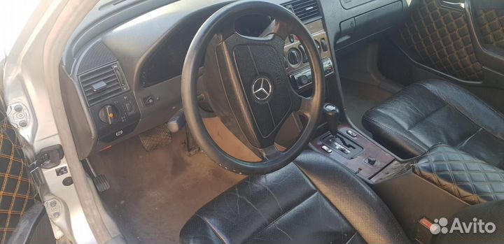 Разбор Mercedes w202 1.8