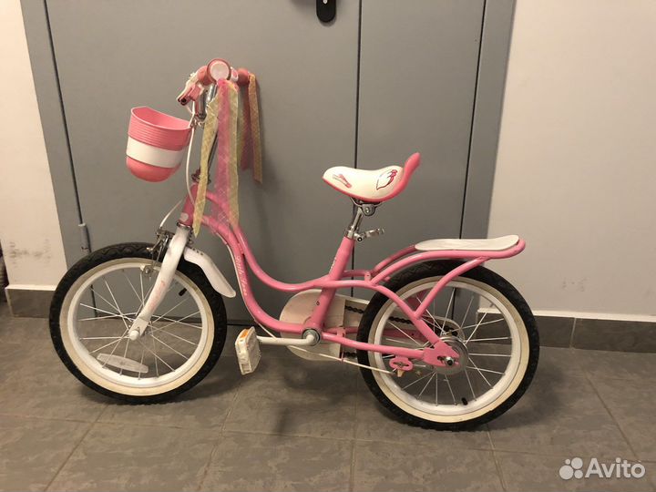 Велосипед Royal Baby Little Swan 18