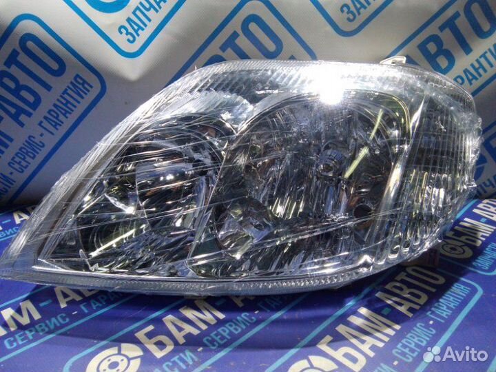 Фара передняя левая Toyota Corolla 02-04